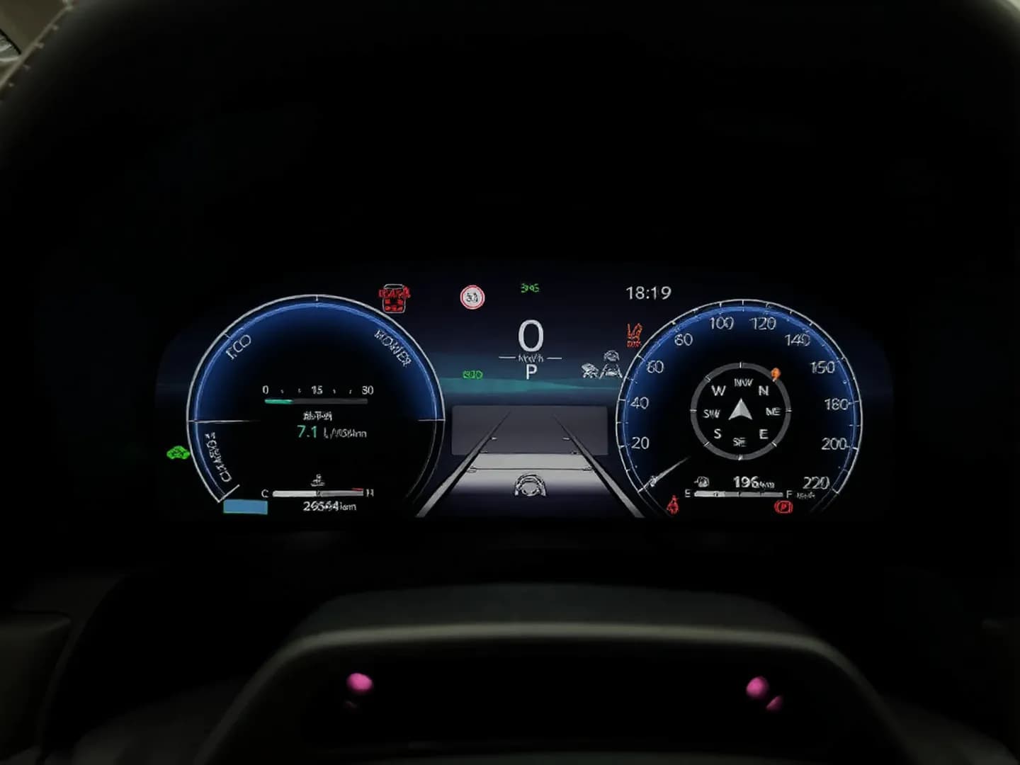 Vehicle thumbnail 5