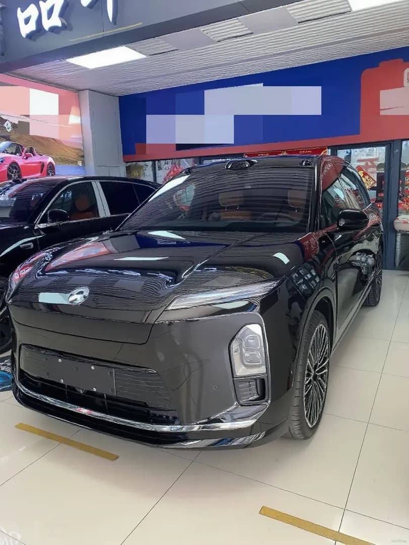 2026 NIO ES8