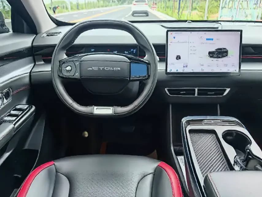 Vehicle thumbnail 8