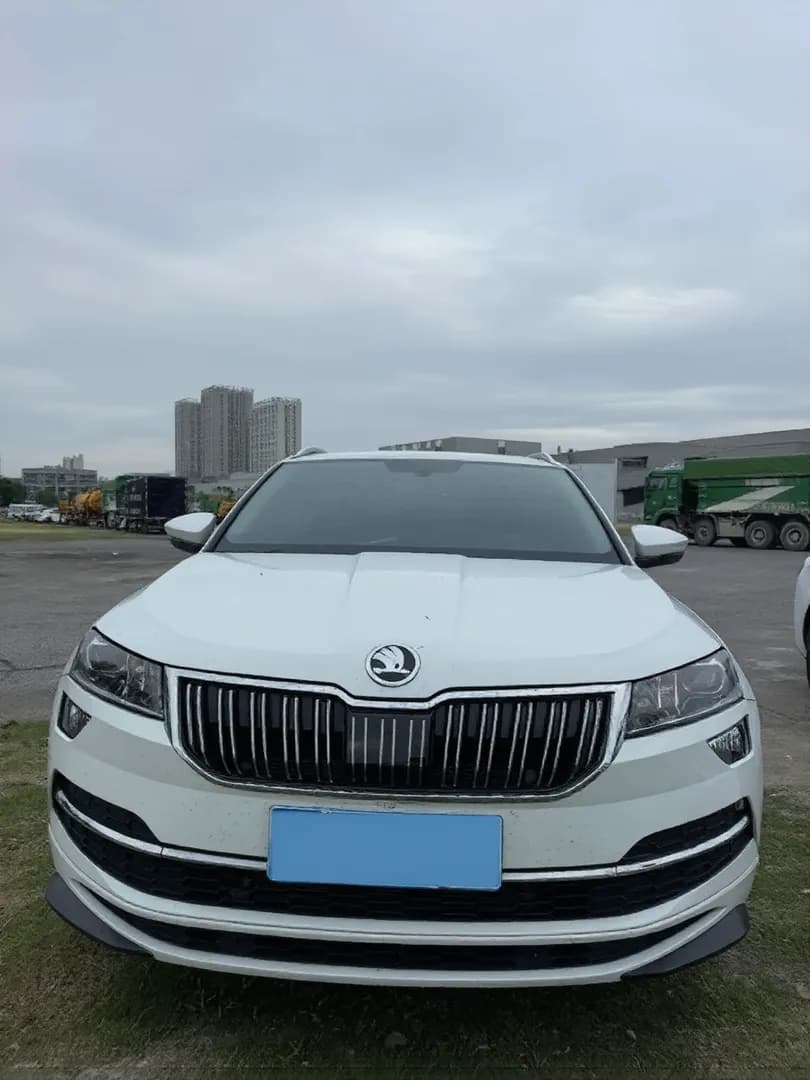 Vehicle thumbnail 2