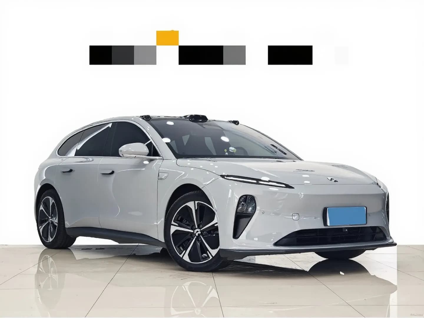 Vehicle thumbnail 2