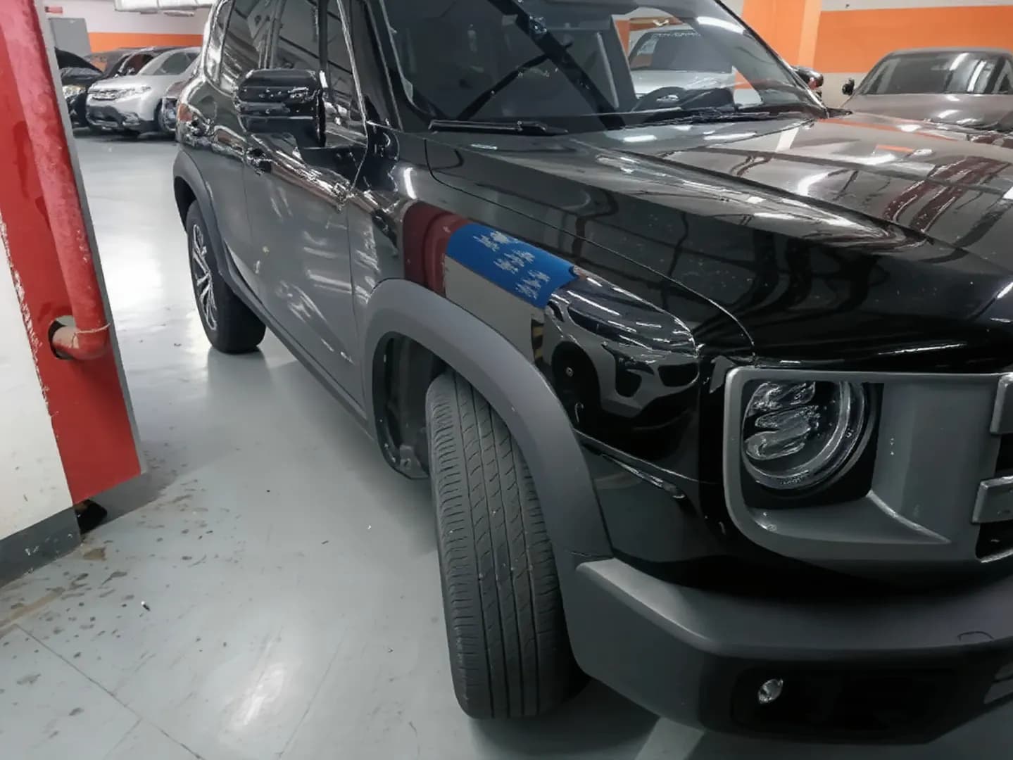 Vehicle thumbnail 2
