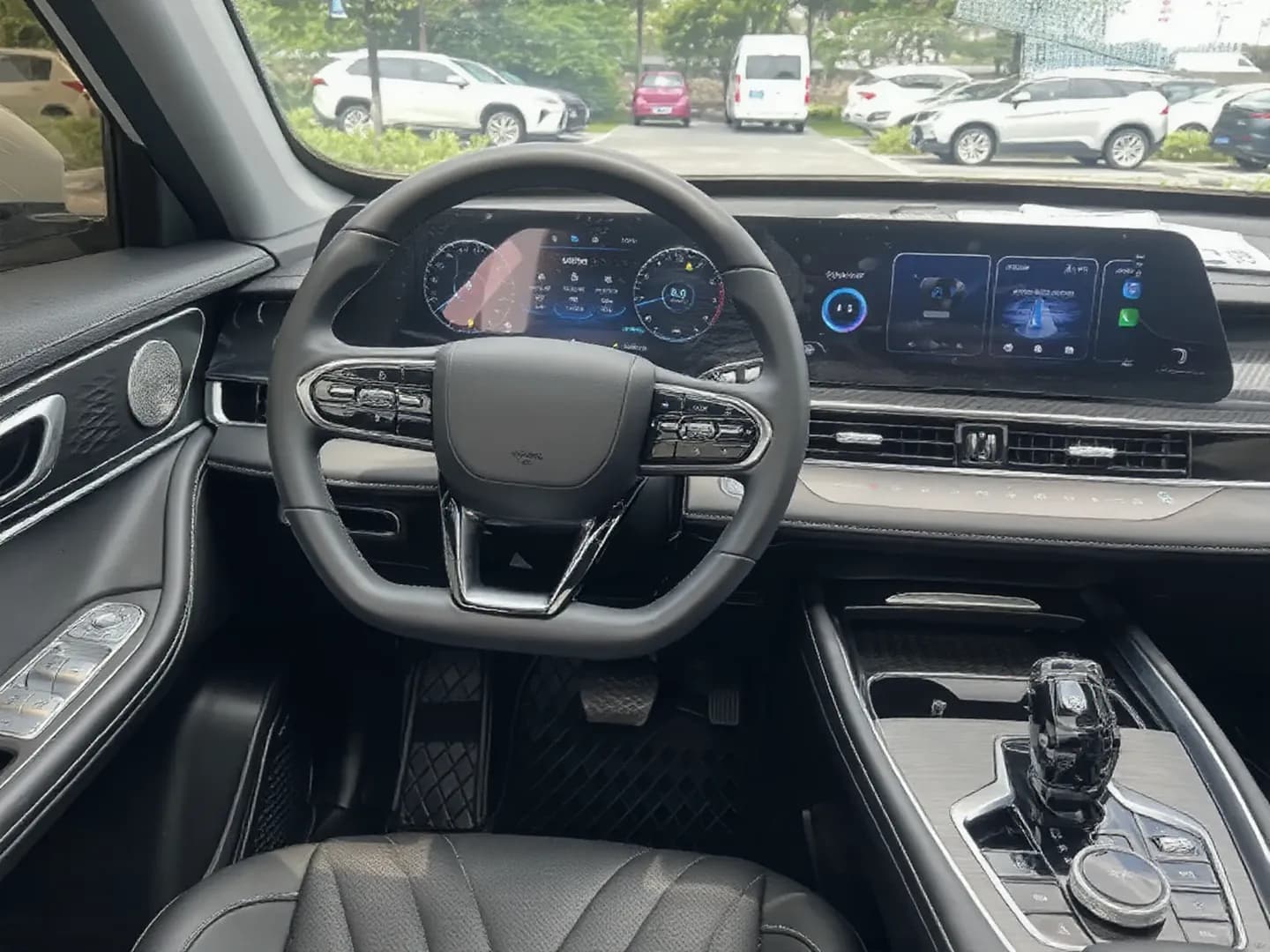Vehicle thumbnail 8