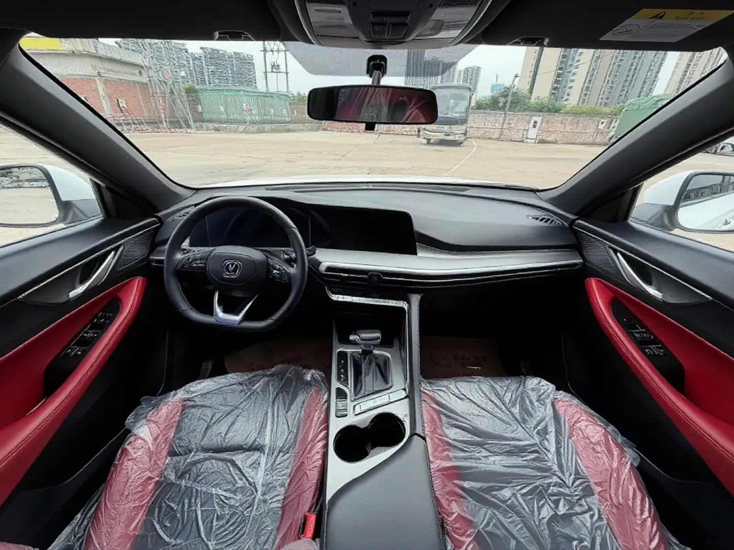 Vehicle thumbnail 5