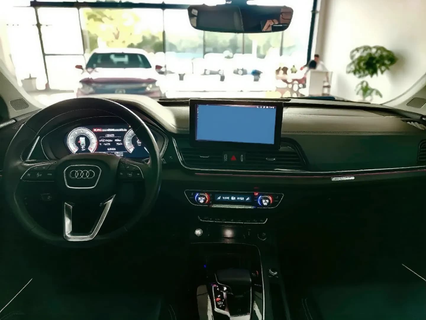 Vehicle thumbnail 8