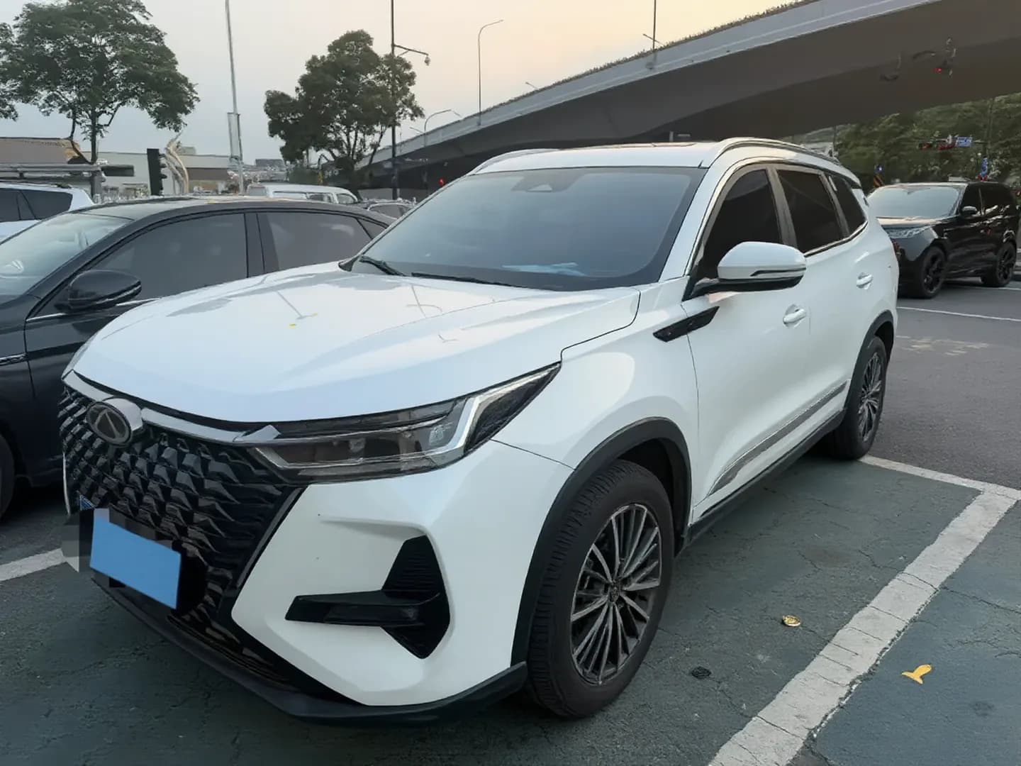 2024 Chery Tiggo 8 PRO