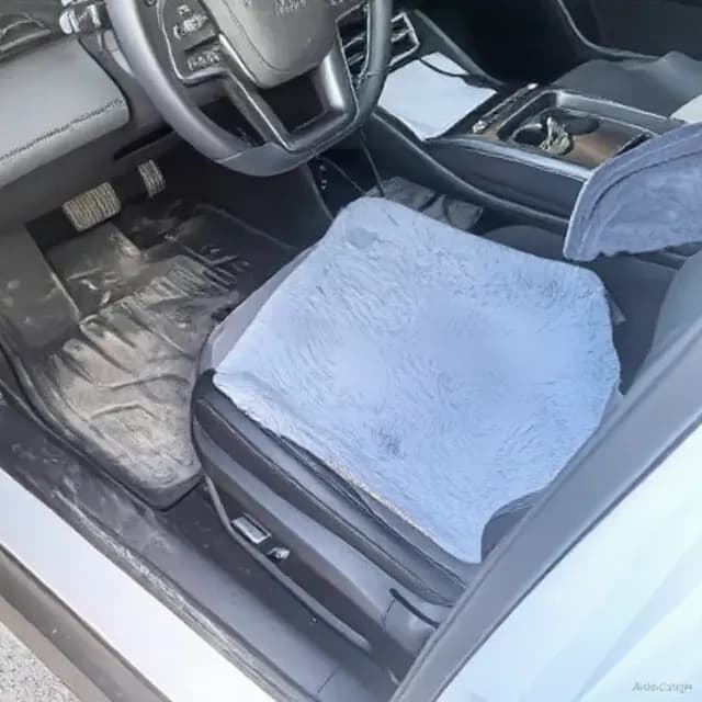 Vehicle thumbnail 7