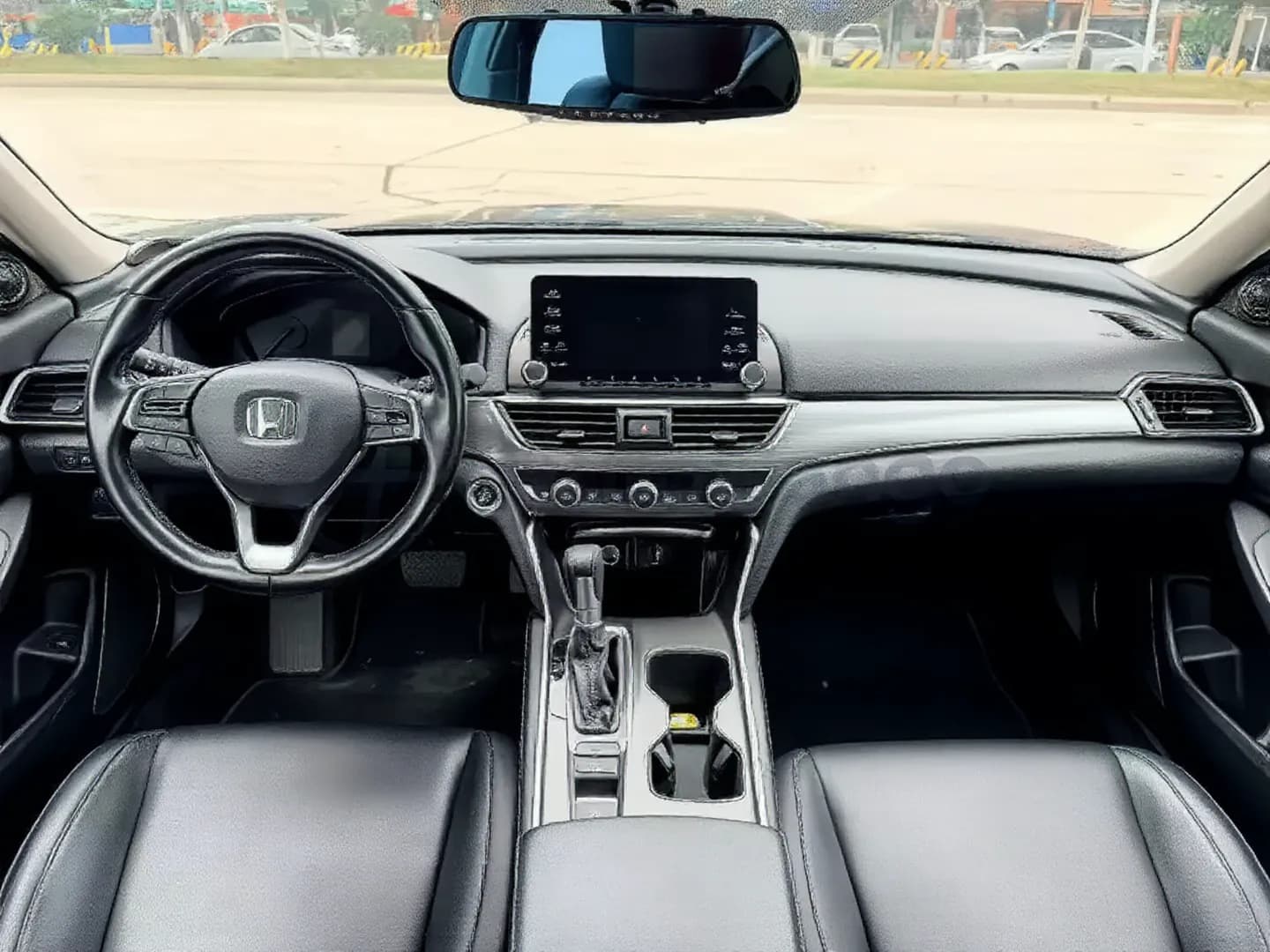 Vehicle thumbnail 5
