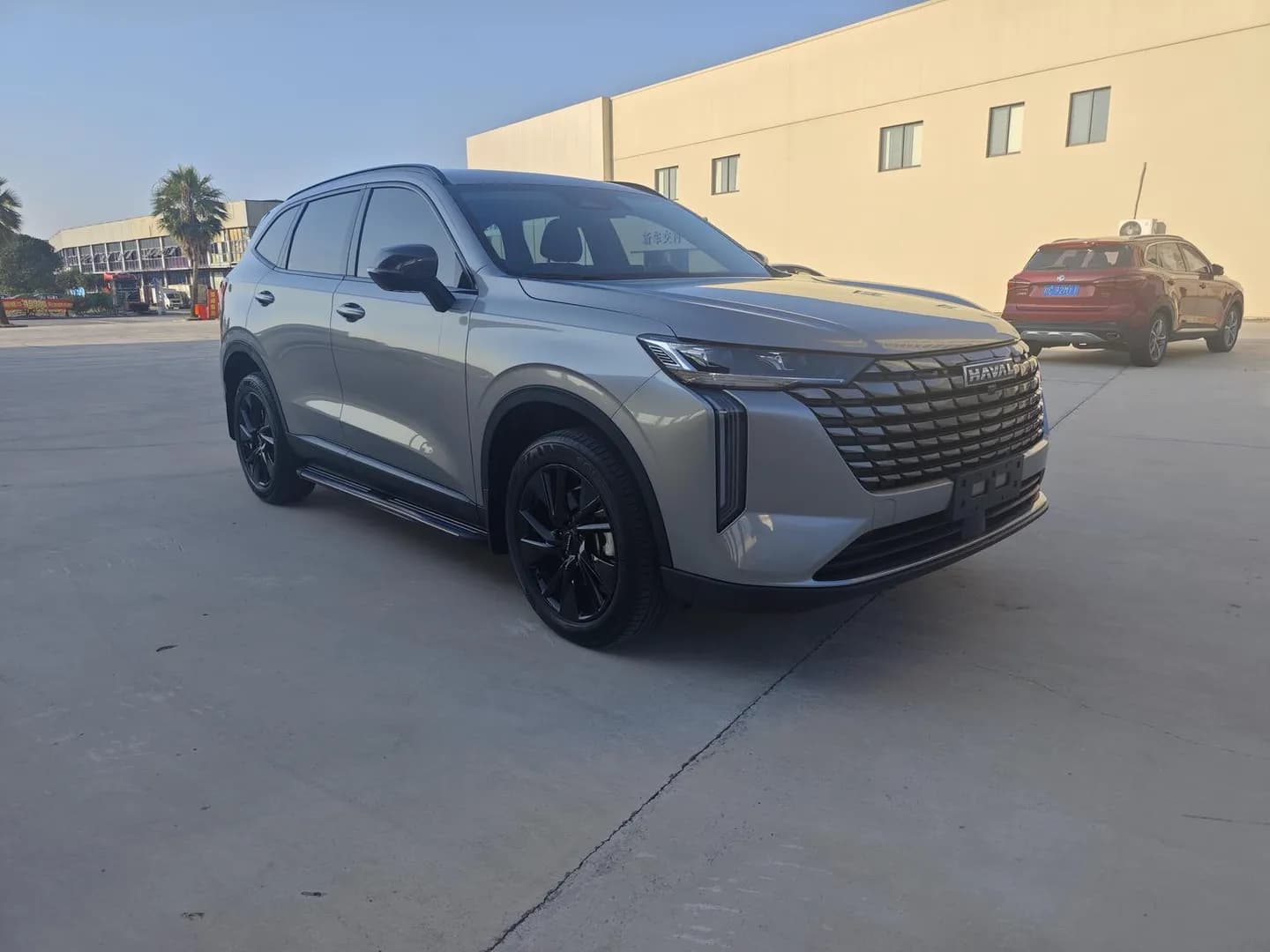 Vehicle thumbnail 5