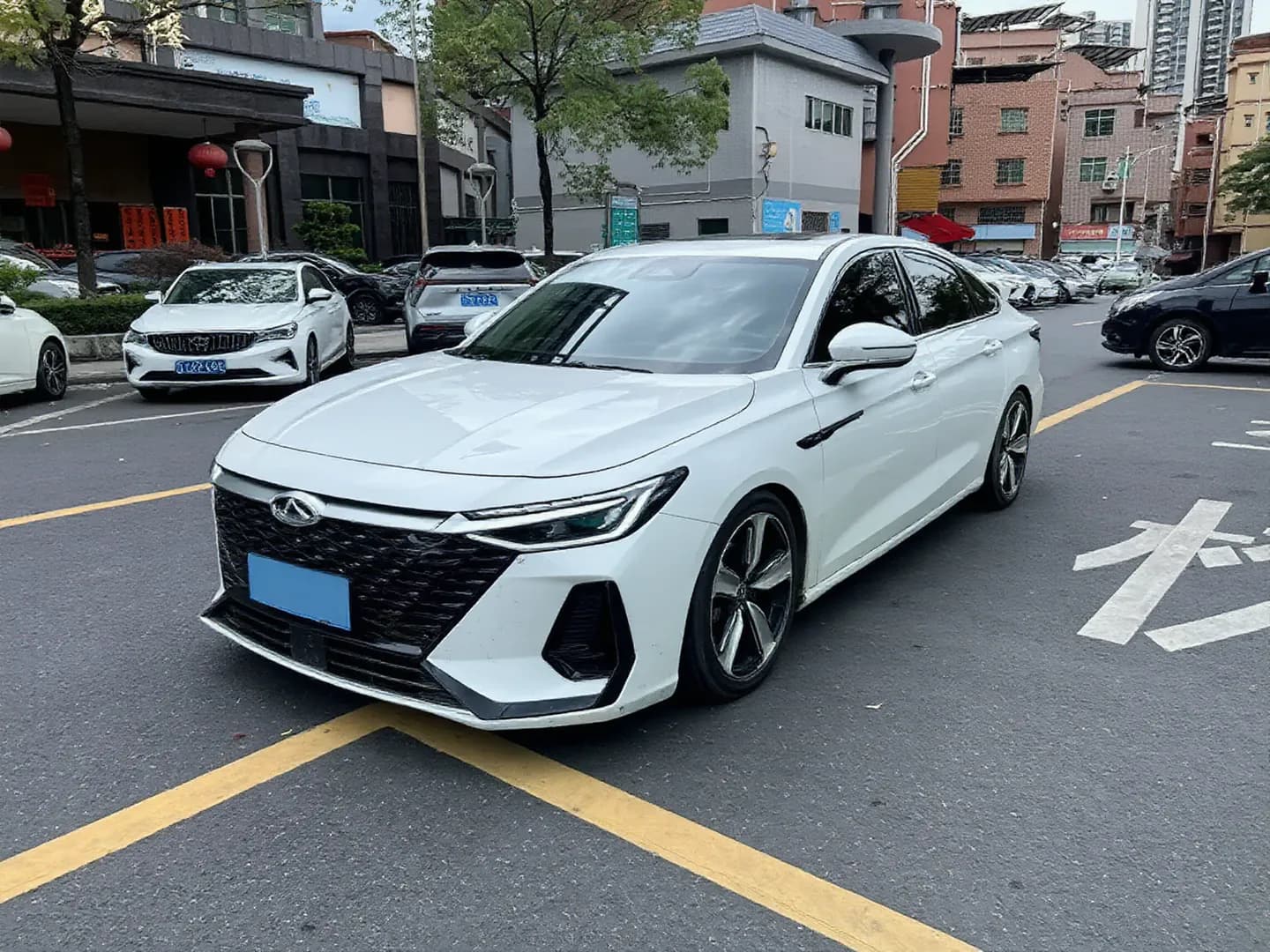 2025 Chery Arrizo 8