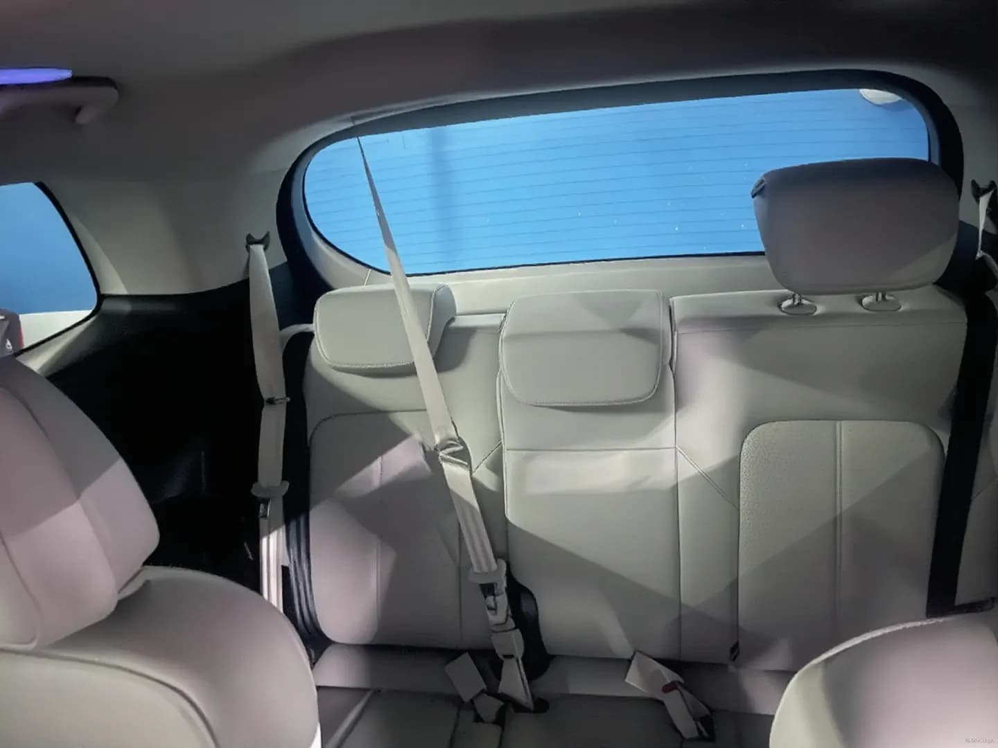 Vehicle thumbnail 6