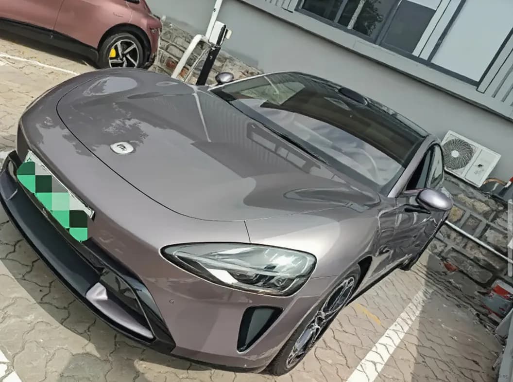 2024 MI SU7