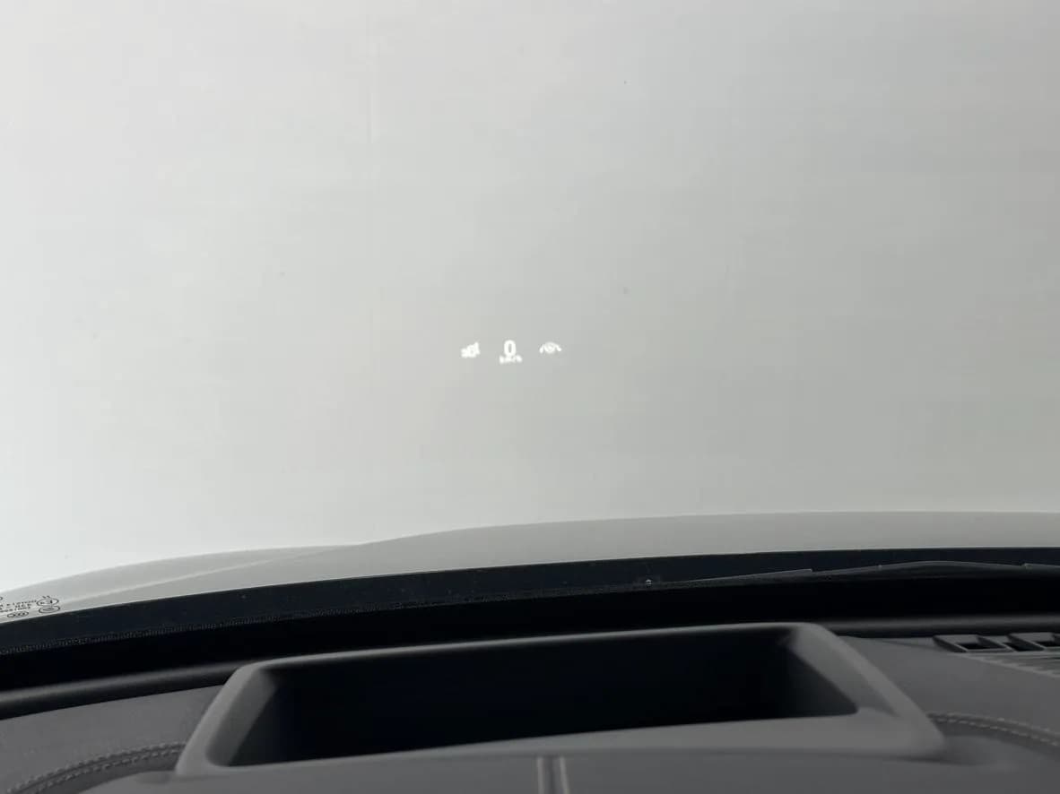 Vehicle thumbnail 3