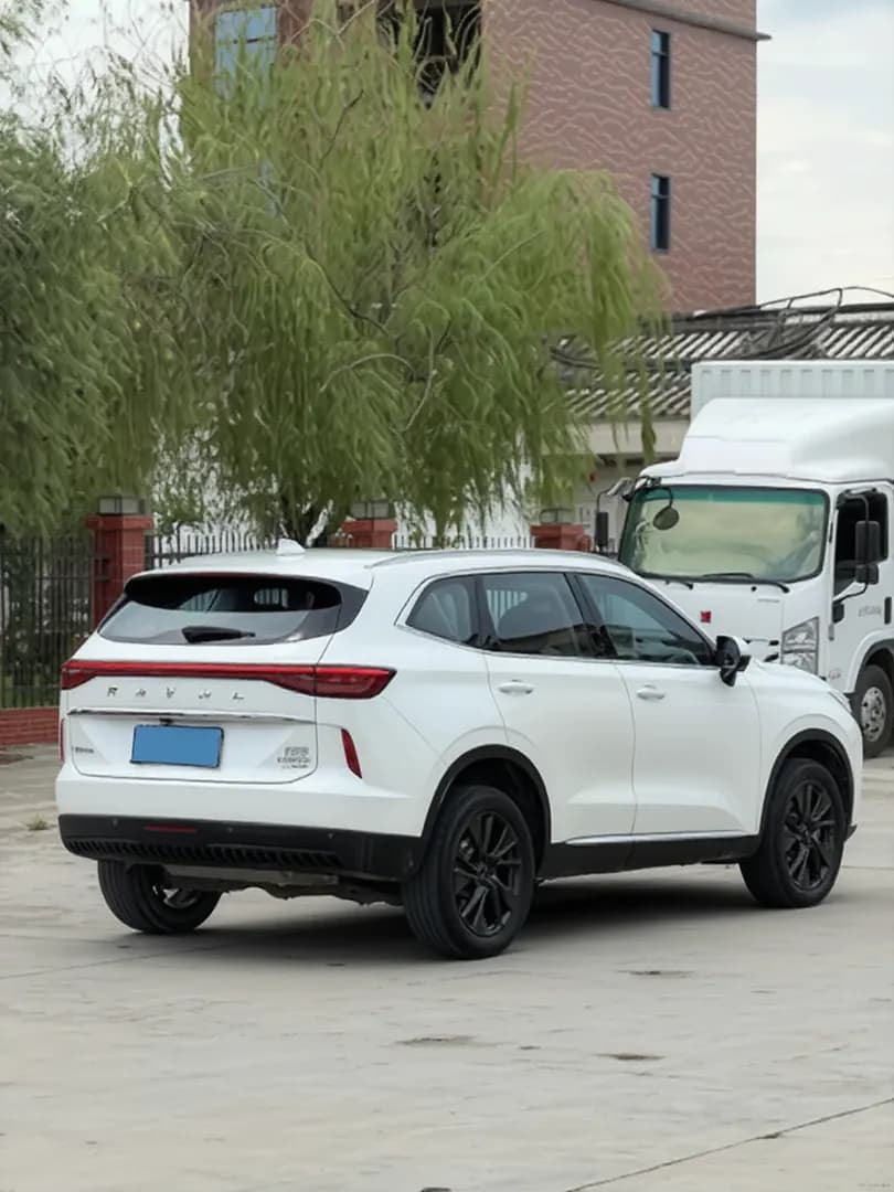 Vehicle thumbnail 4