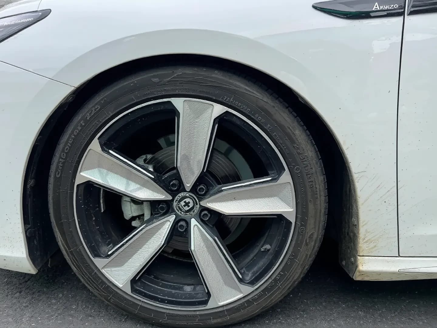Vehicle thumbnail 5