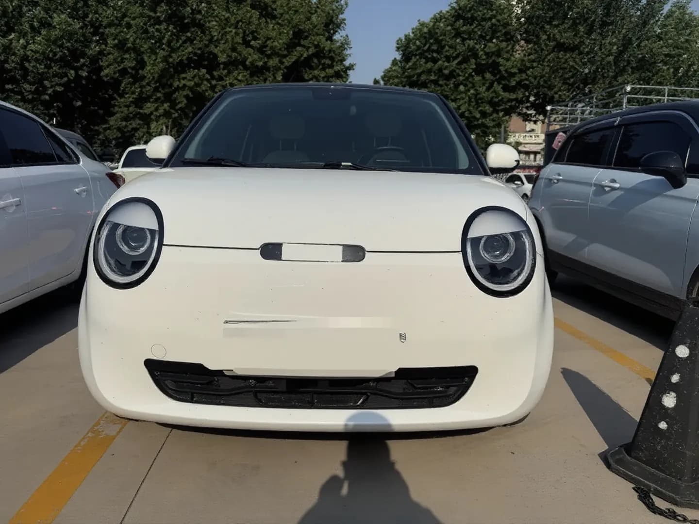 Vehicle thumbnail 2