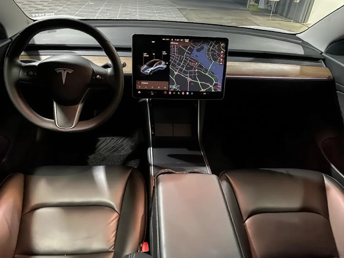 Vehicle thumbnail 7