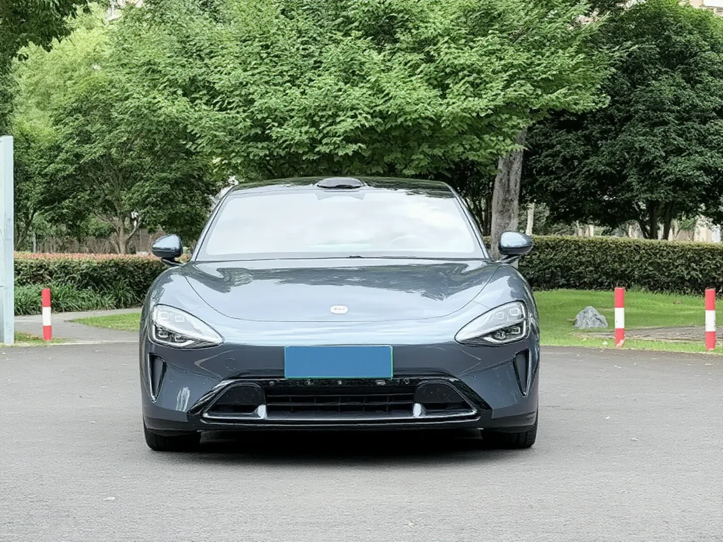 Vehicle thumbnail 2