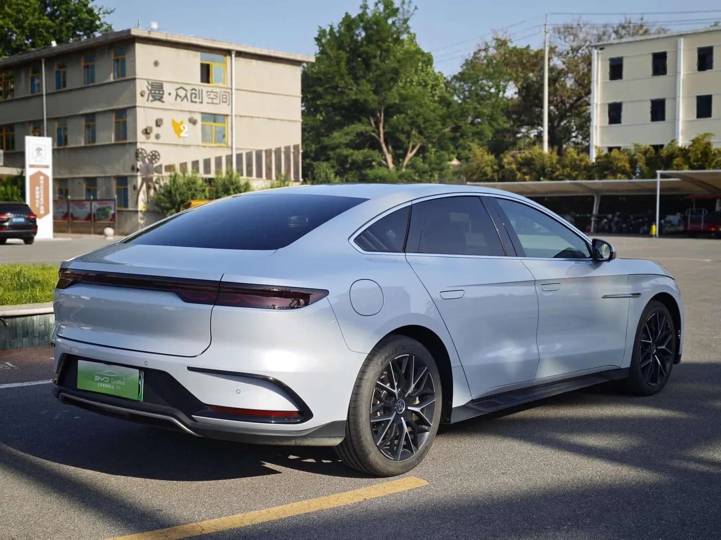 2025 BYD Han DM-i