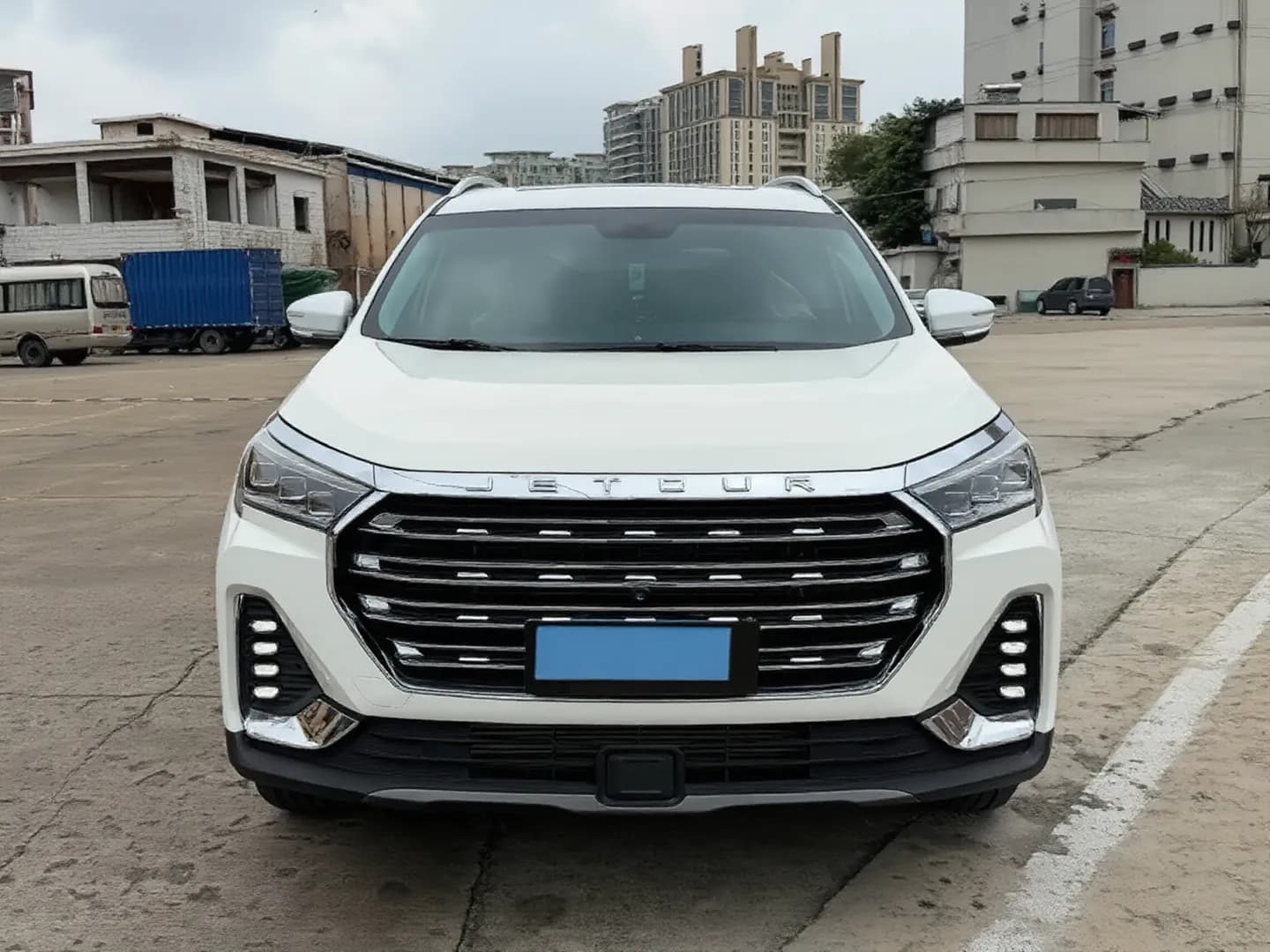 Vehicle thumbnail 2