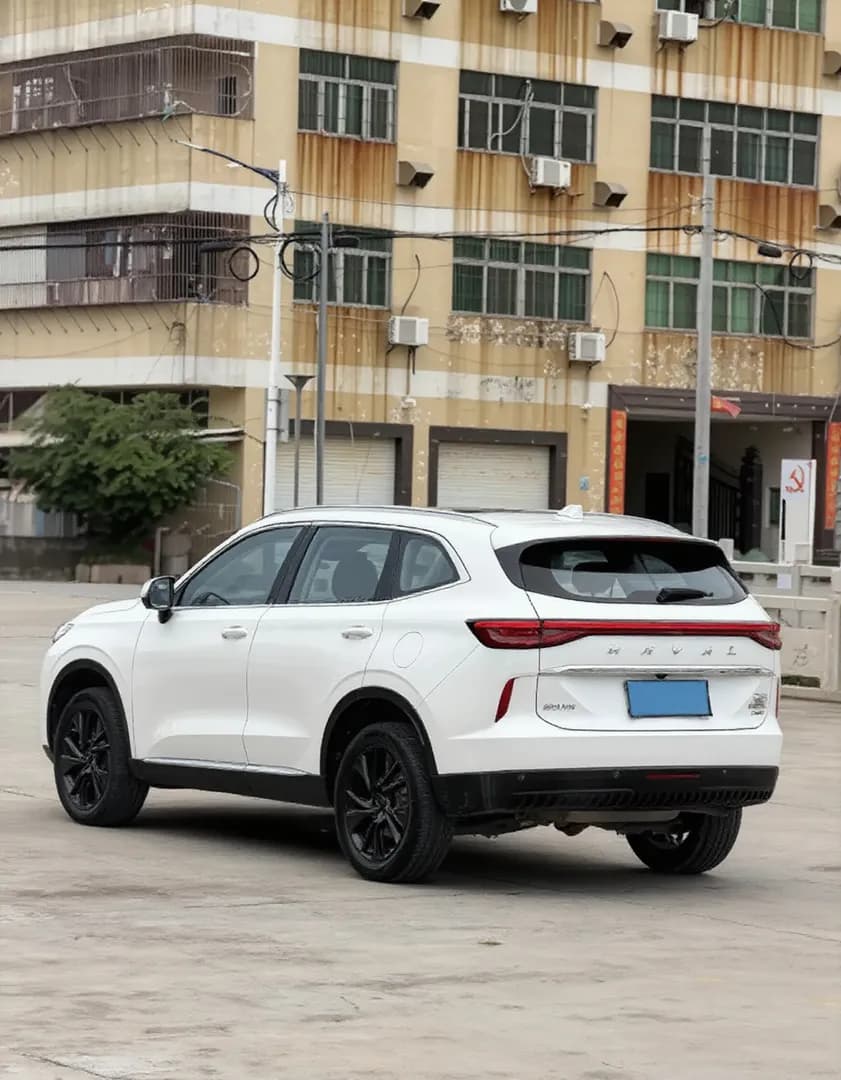 Vehicle thumbnail 6