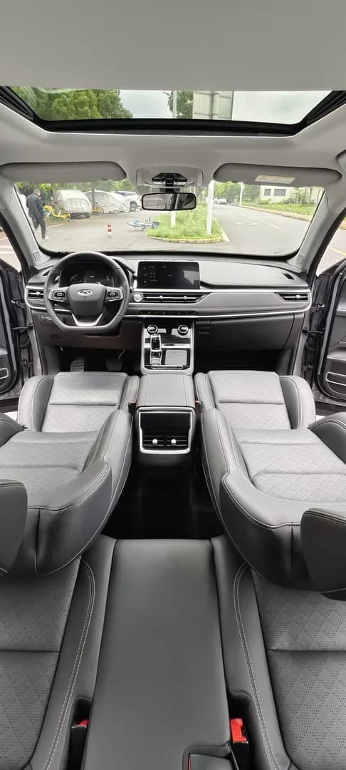 Vehicle thumbnail 8