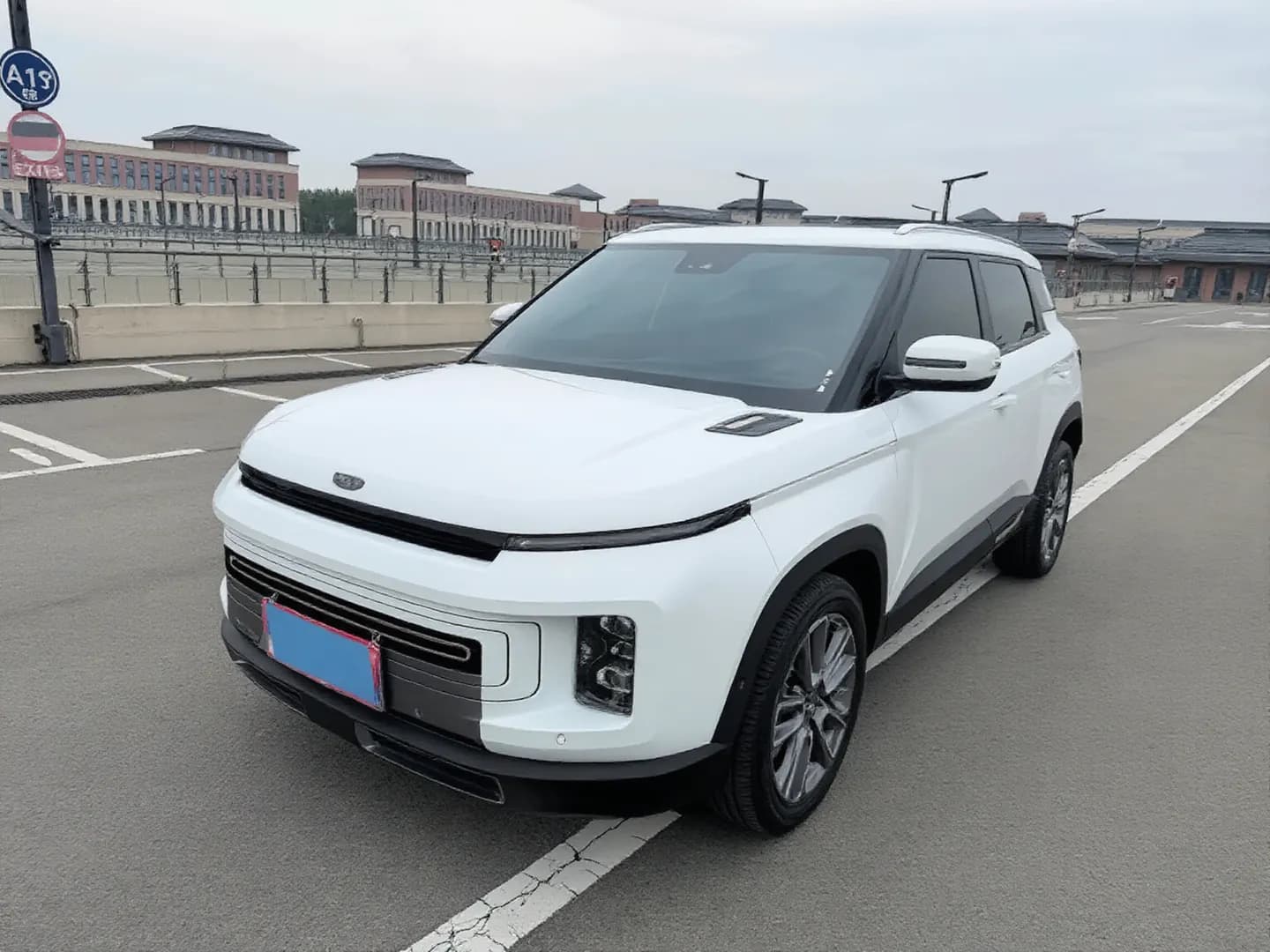 2020 Geely ICON