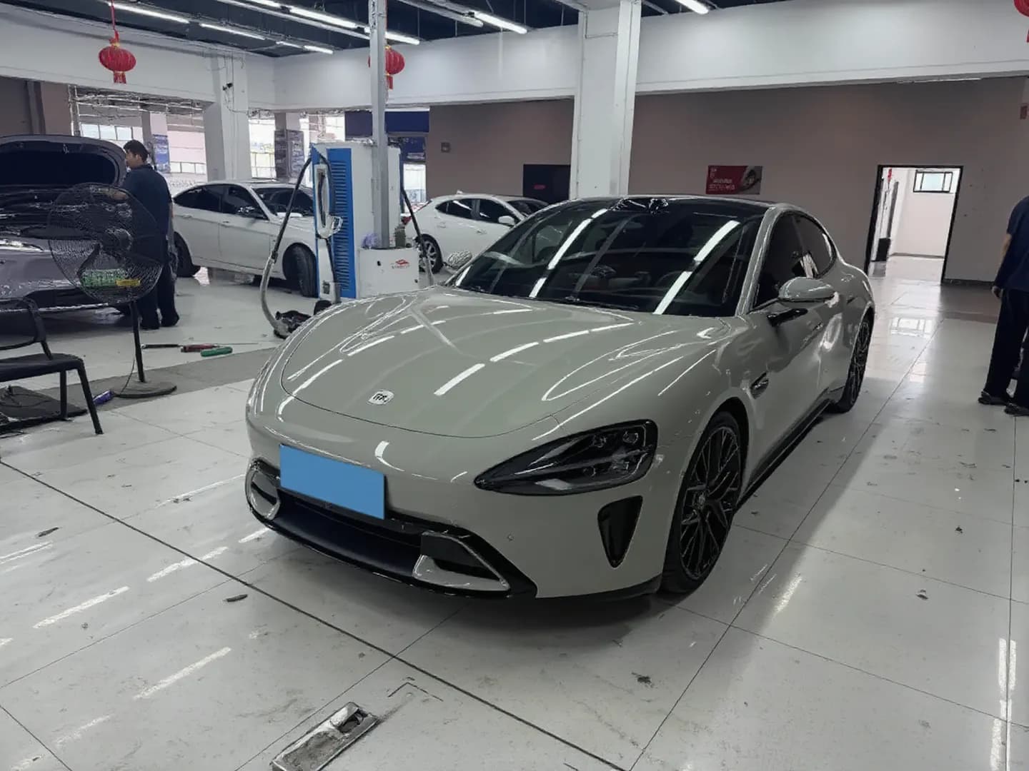 2024 MI SU7